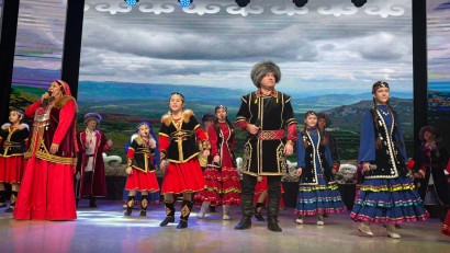 В семье единой