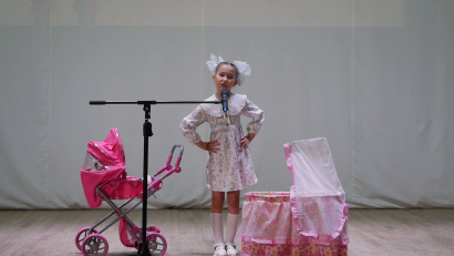 Стихи на табуретке